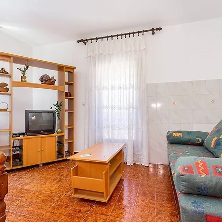 Apartament Winny Banjole